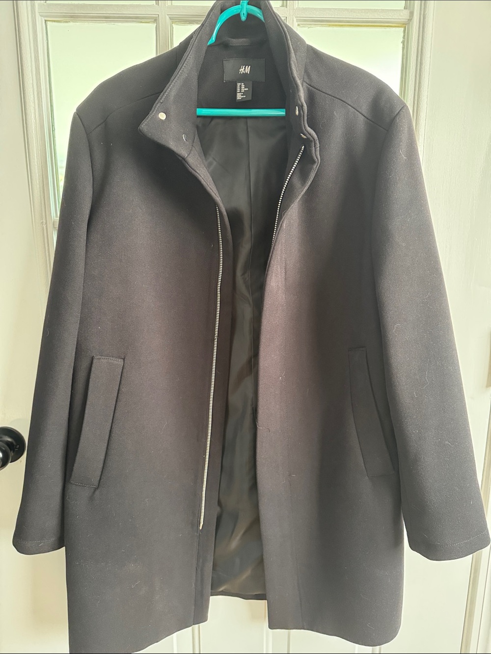 H&M Men’s Black Zip-Front Pea Coat